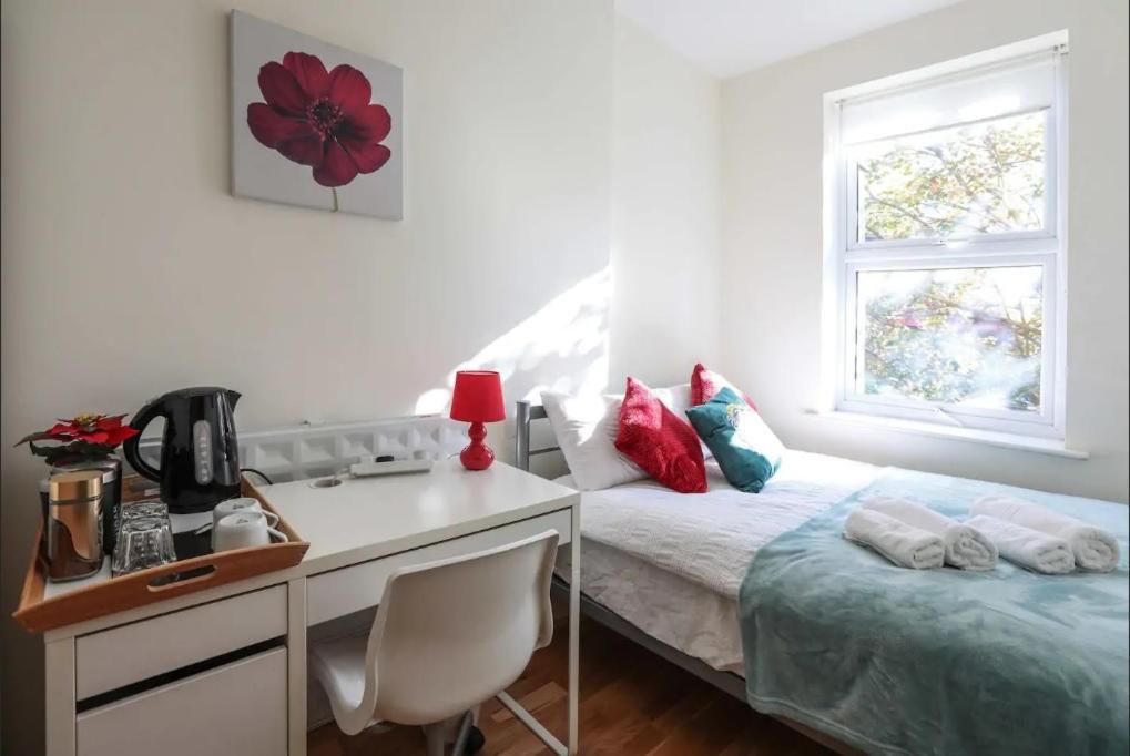 Comfy Private Bedrooms Near Euston Station, Central London Bagian luar foto